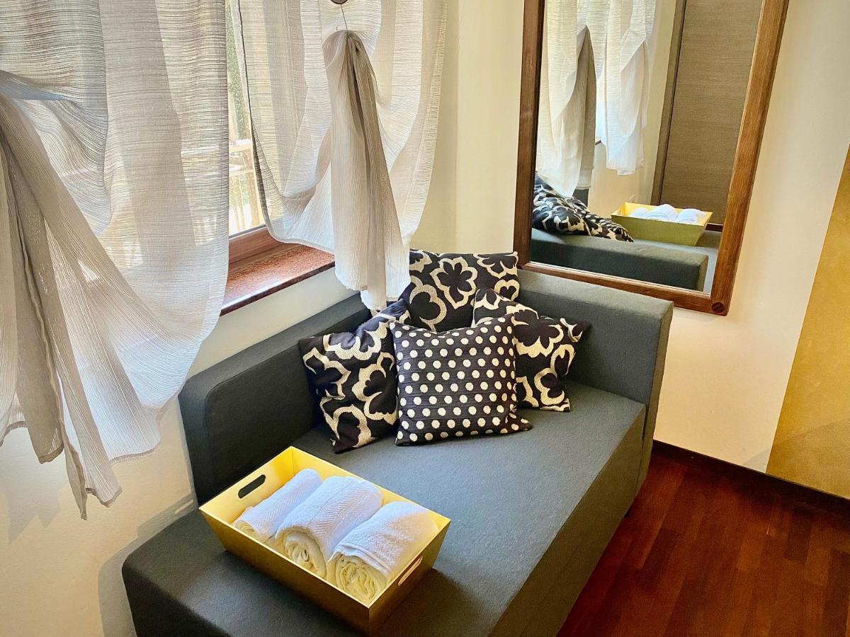 Golden Suite Marta Malpensa Milano-Laghi Busto Arsizio Esterno foto