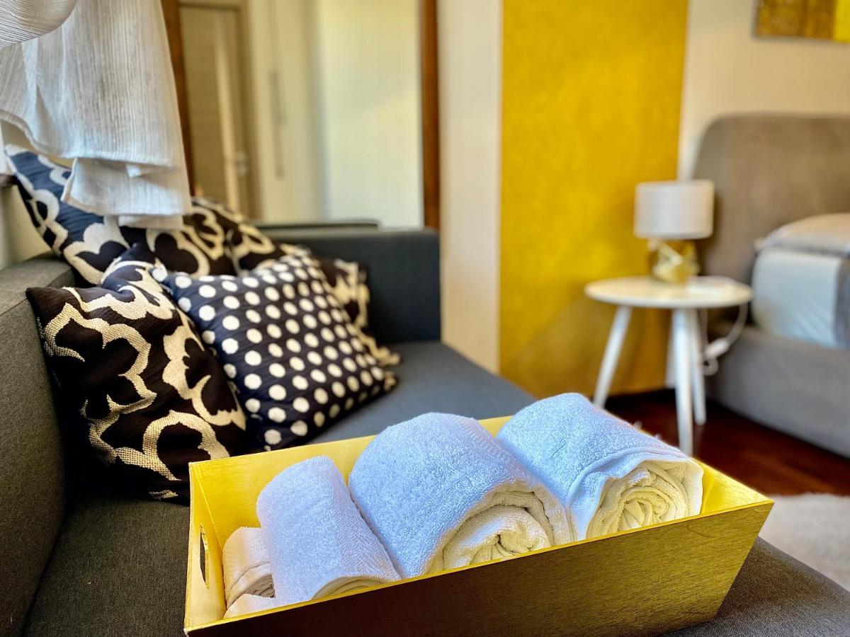 Golden Suite Marta Malpensa Milano-Laghi Busto Arsizio Esterno foto